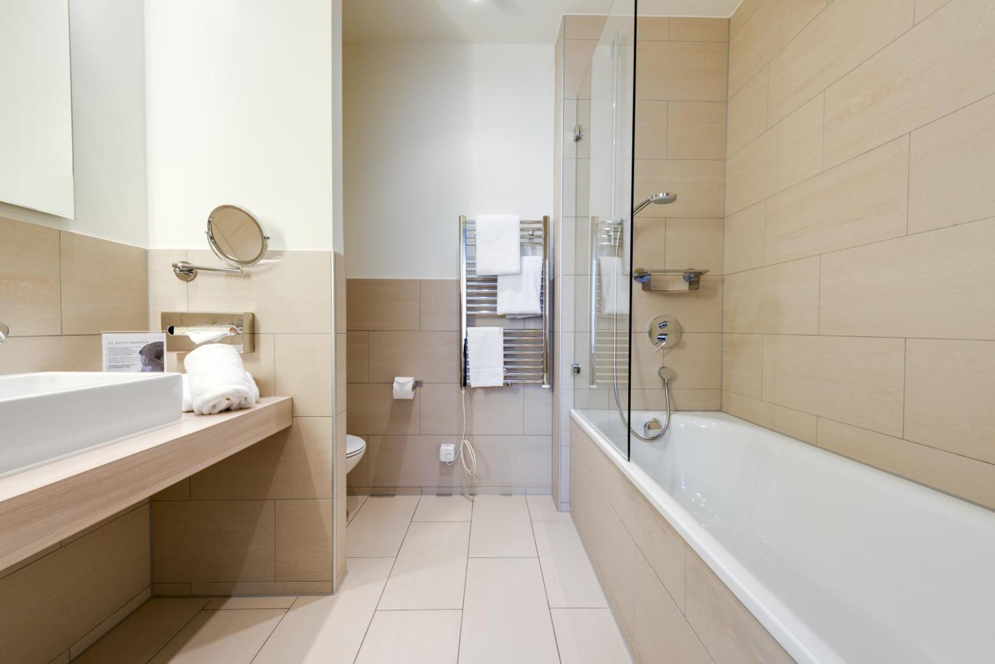 Aspria Hannover Maschsee Sport & Spa Zewnętrze zdjęcie